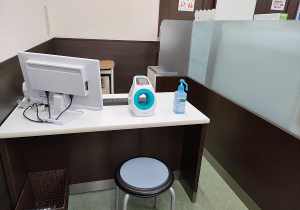 日本調剤 山手薬局内　健康チェックステーション